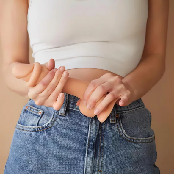 Strap-on-me - topeltkihiline silikoon dildoga iminapaga - naturaalne